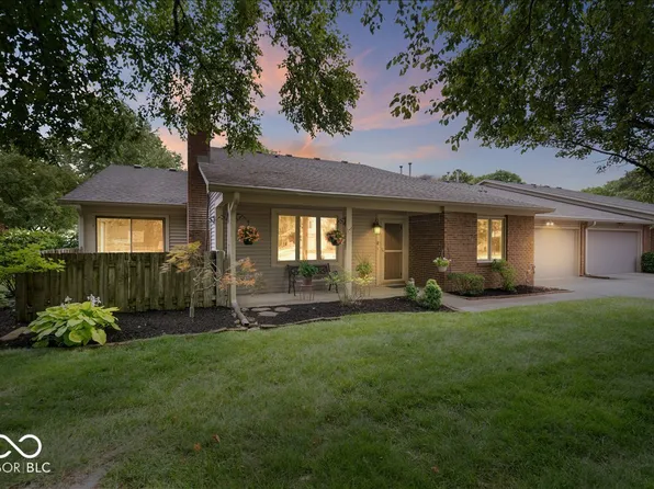 7438 Prairie Lake Dr, Indianapolis, IN 46256