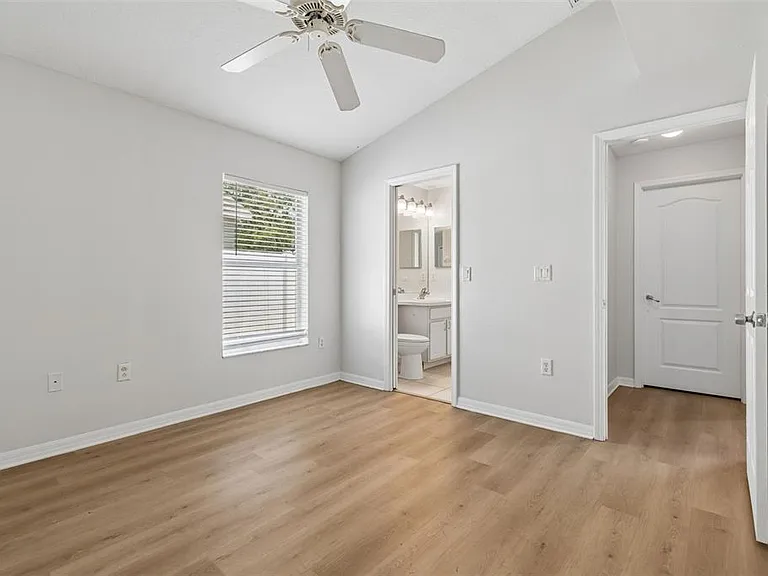 2222 Roanoke Springs Dr — Photo 27