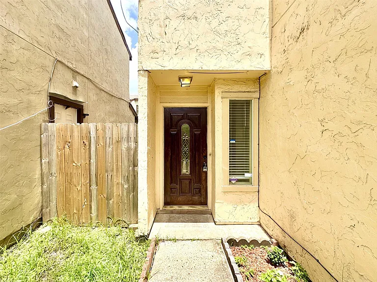 12504 Autumn Leaf Ln — Photo 6