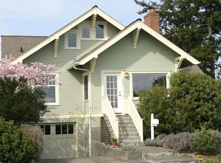 2704 E 10th St, Bremerton, WA 98310