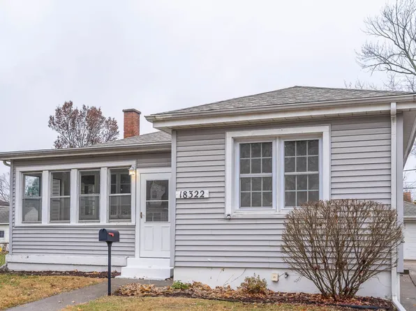 18322 Wildwood Ave, Lansing, IL 60438