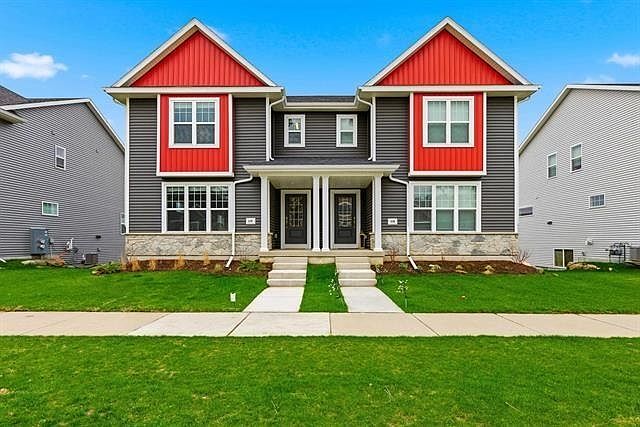 1st image of 530 Lone Oak Ln