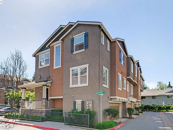 3rd image of 3554 Shadowbrook Ter