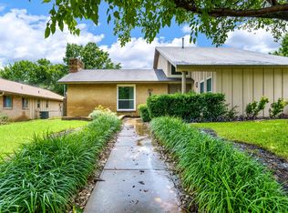 3922 W Rochelle Rd, Irving, TX 75062