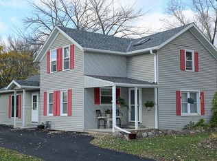 W140N6789 Lilly Rd, Menomonee Falls, WI 53051