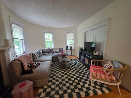 201 Rawson Rd #3A Photo 1
