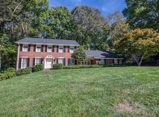 7665 Ryefield Dr, Sandy Springs, GA 30350