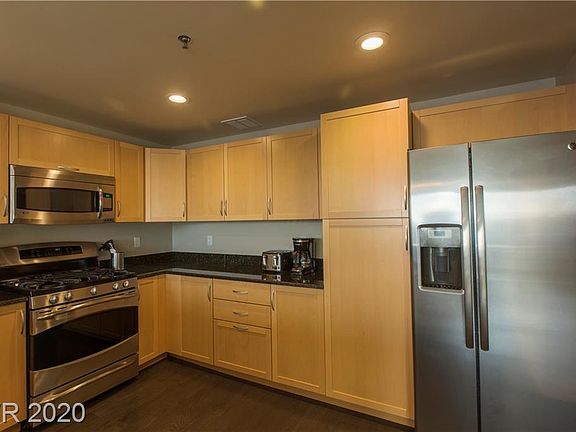 4th image of 150 Las Vegas Blvd N Unit 1210