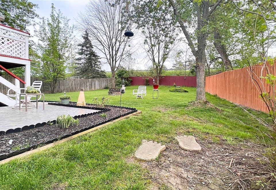 4003 Autumnway Ln, Hamburg, NY 14075 Zillow