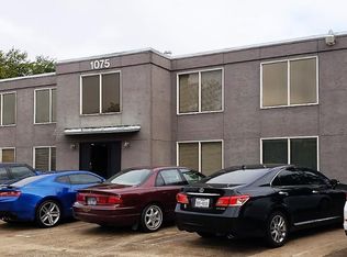 1075 Griffin St W, Dallas, TX 75215