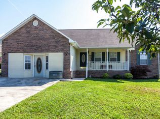 114 Dustin Ln, Madisonville, TN 37354