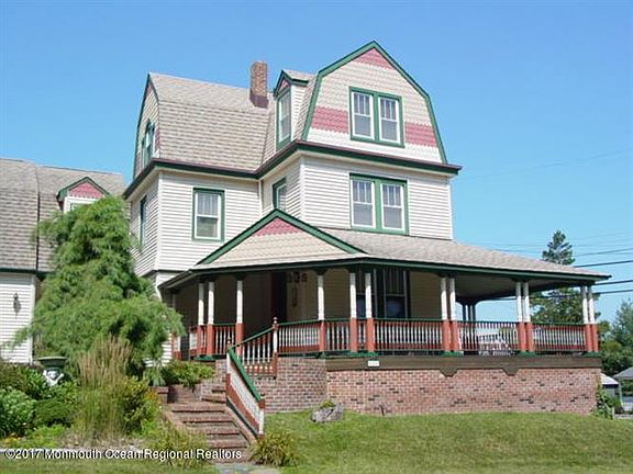 3rd image of 117 Simpson Ave