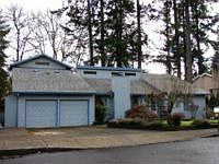 1st image of 370 SE 30th Ave