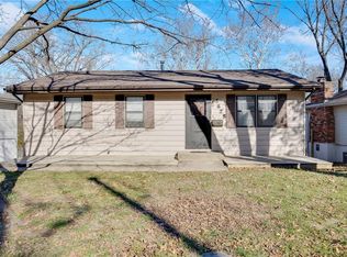 4825 N Wallace Dr, Kansas City, MO 64119