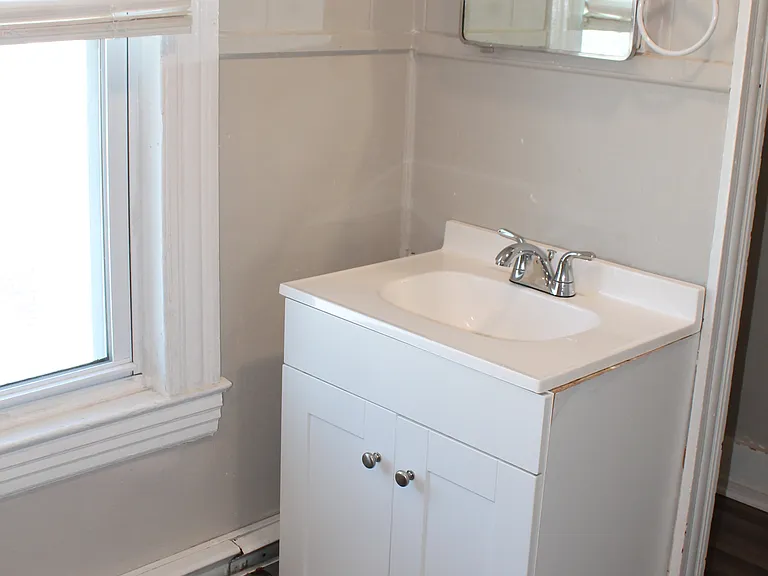 20 Bellevue St #2 — Photo 3