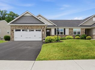 789 Oliver St, Harmony, PA 16037