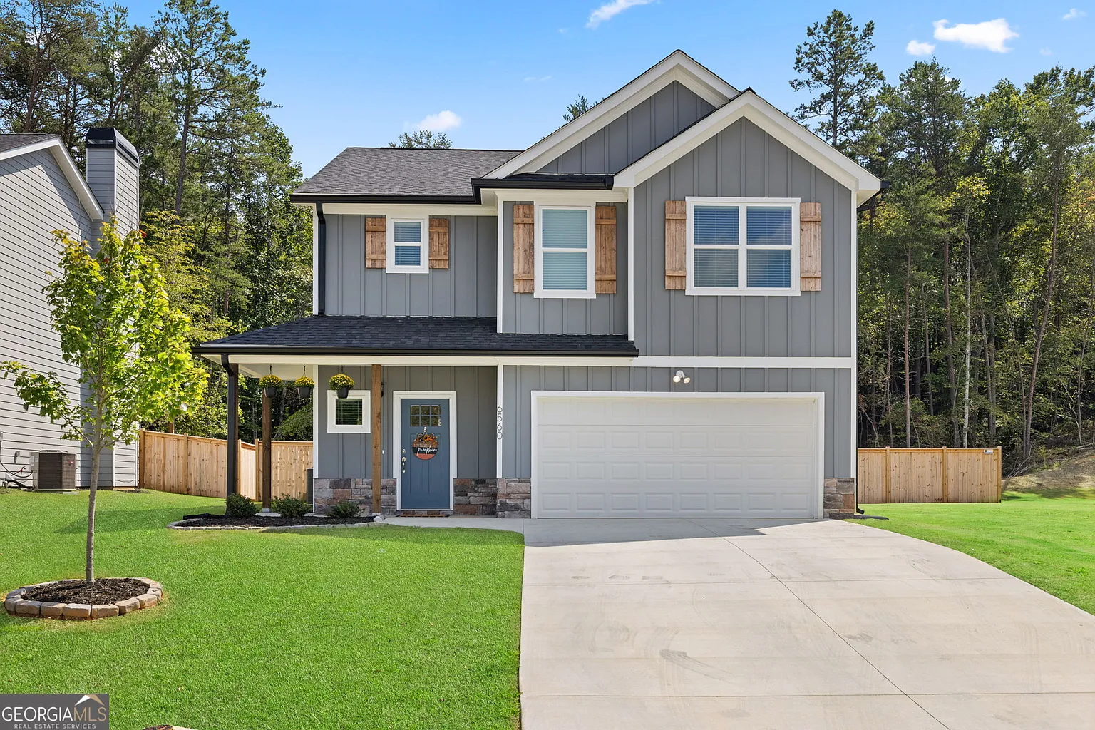 6560 River Station Dr photo 1