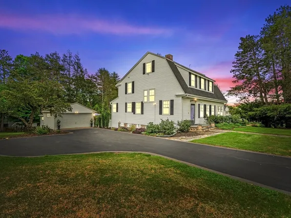 2 Brigham St, Hudson, MA 01749