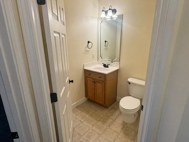 712 Denise Dr — Photo 21