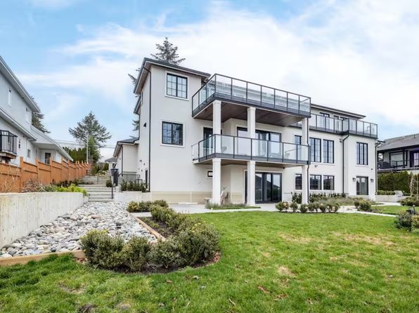 16560 78th Ave, Surrey, BC V4N 0L6