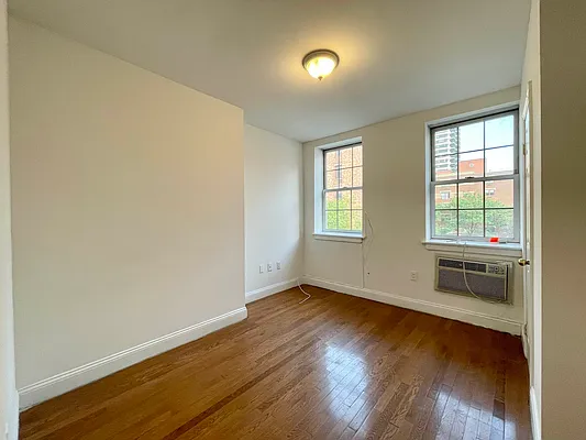 Rented by Mauro Bros Real Estate Services LLC | media 5