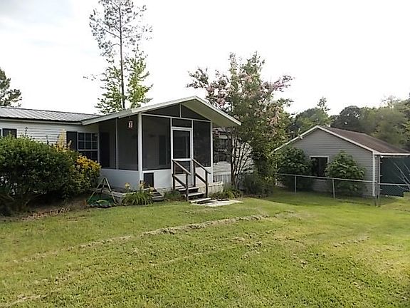 4th image of 4529 Pond Cir