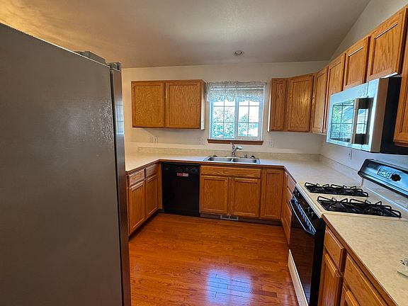 3rd image of 8261 N Summerfield Loop