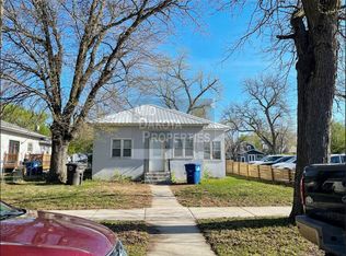 914 E 2nd Ave, Mitchell, SD 57301