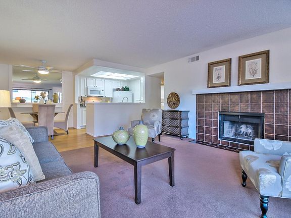 2nd image of 1752 Vista Del Sol