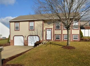 207 Carriage Blvd, Pittsburgh, PA