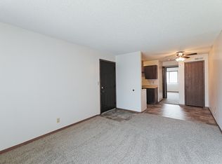 1311 Washington St #5, Lincoln, NE 68502