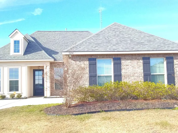 380 Lakehaven Dr, Gonzales, LA 70737