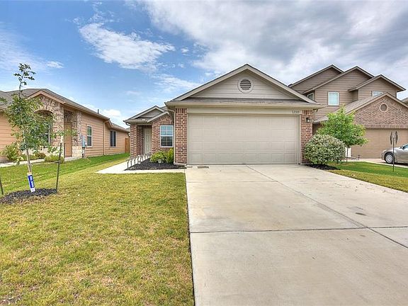 3rd image of 12109 Greywacke Dr