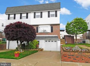 9979 Sandy Rd, Philadelphia, PA 19115