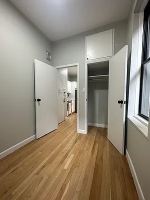 Rented by Peter R. Hungerford, LREB | media 20