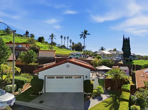 141 Belfast Gln, Escondido, CA 92027