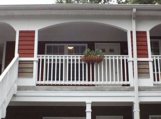 225 Crescent Hill Pl APT 206, Louisville, KY 40206