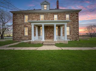 15598 3440 East St, Spring Valley, IL 61362