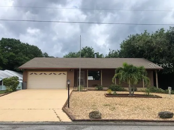 7206 8th Ave NW, Bradenton, FL 34209