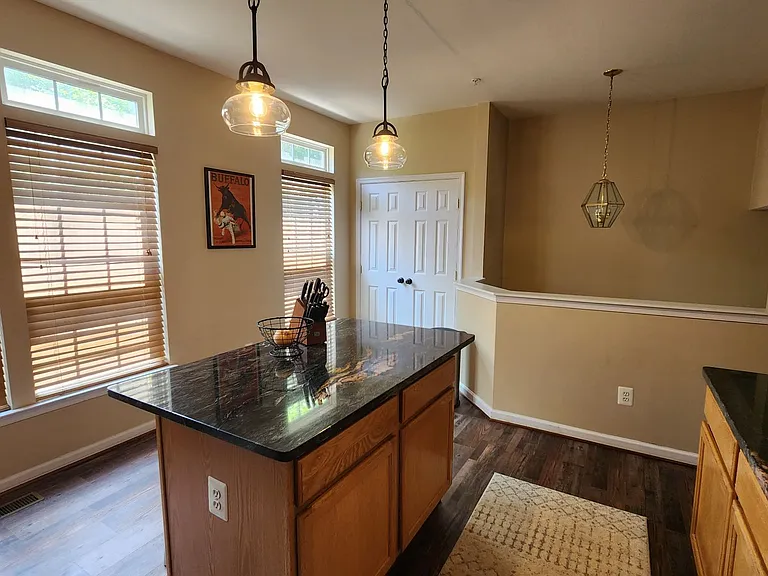 9128 Aventon Ct — Photo 9