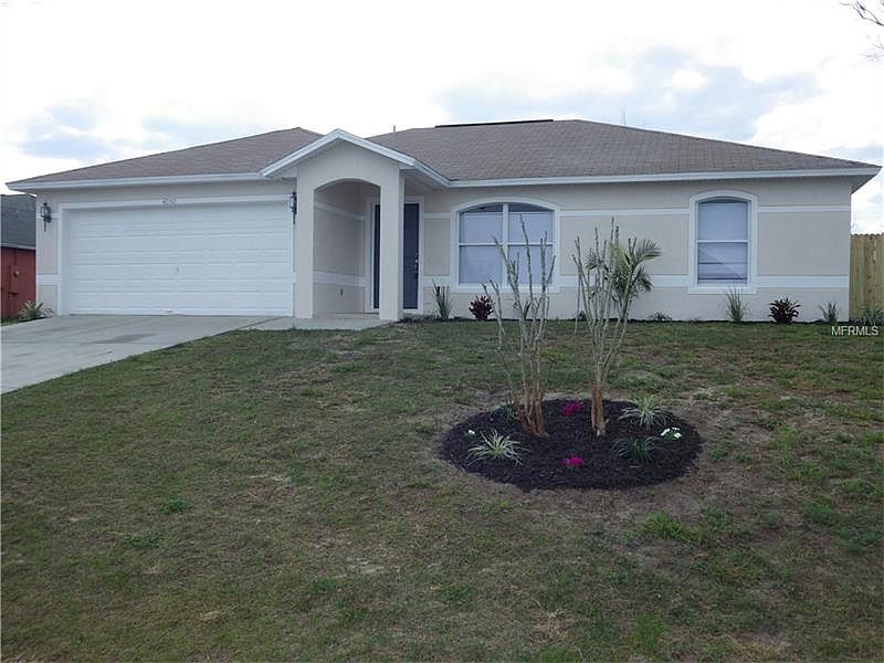 1st image of 4050 Lake Bluff Dr