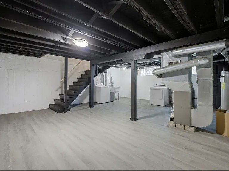 6456 S Lockwood Ave — Photo 15