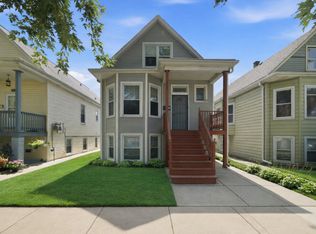 4823 W Grace St, Chicago, IL 60641
