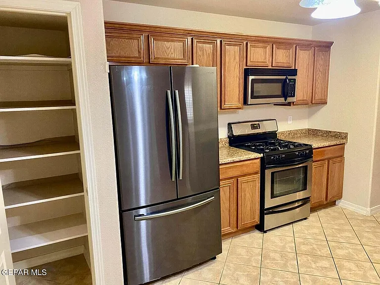 7334 Prickley Pear Dr — Photo 3
