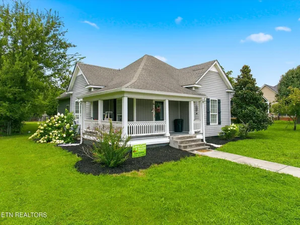 1022 Ohio Ave, Etowah, TN 37331