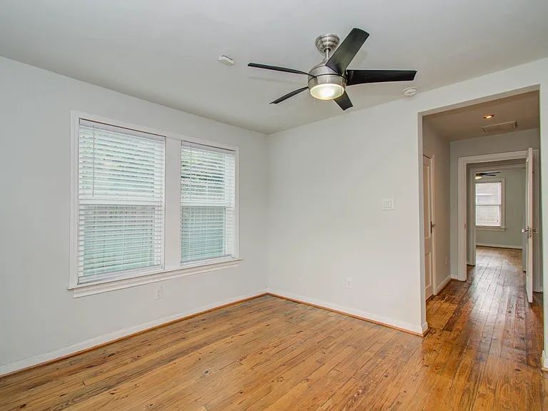 4706 Fisk St — Photo 25