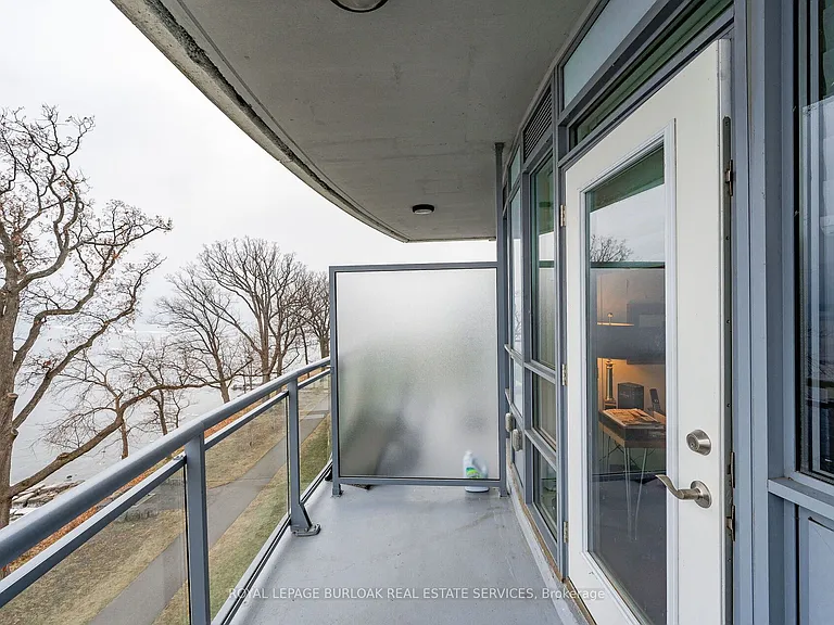 3500 Lakeshore Rd W #503 — Photo 32