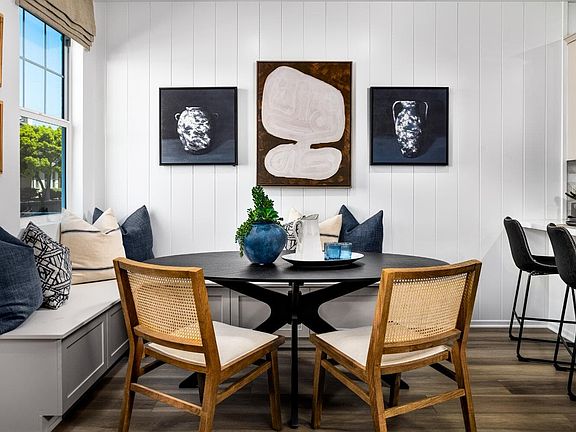 03_Bloom_P2_Dining Morning Room