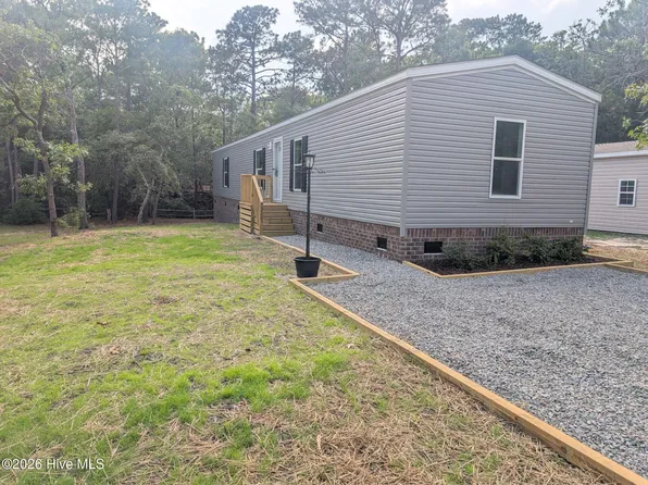 3527 Tarpon Court SE, Bolivia, NC 28422