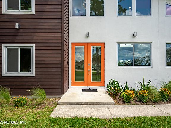 4th image of 14054 PINE ISLAND Drive